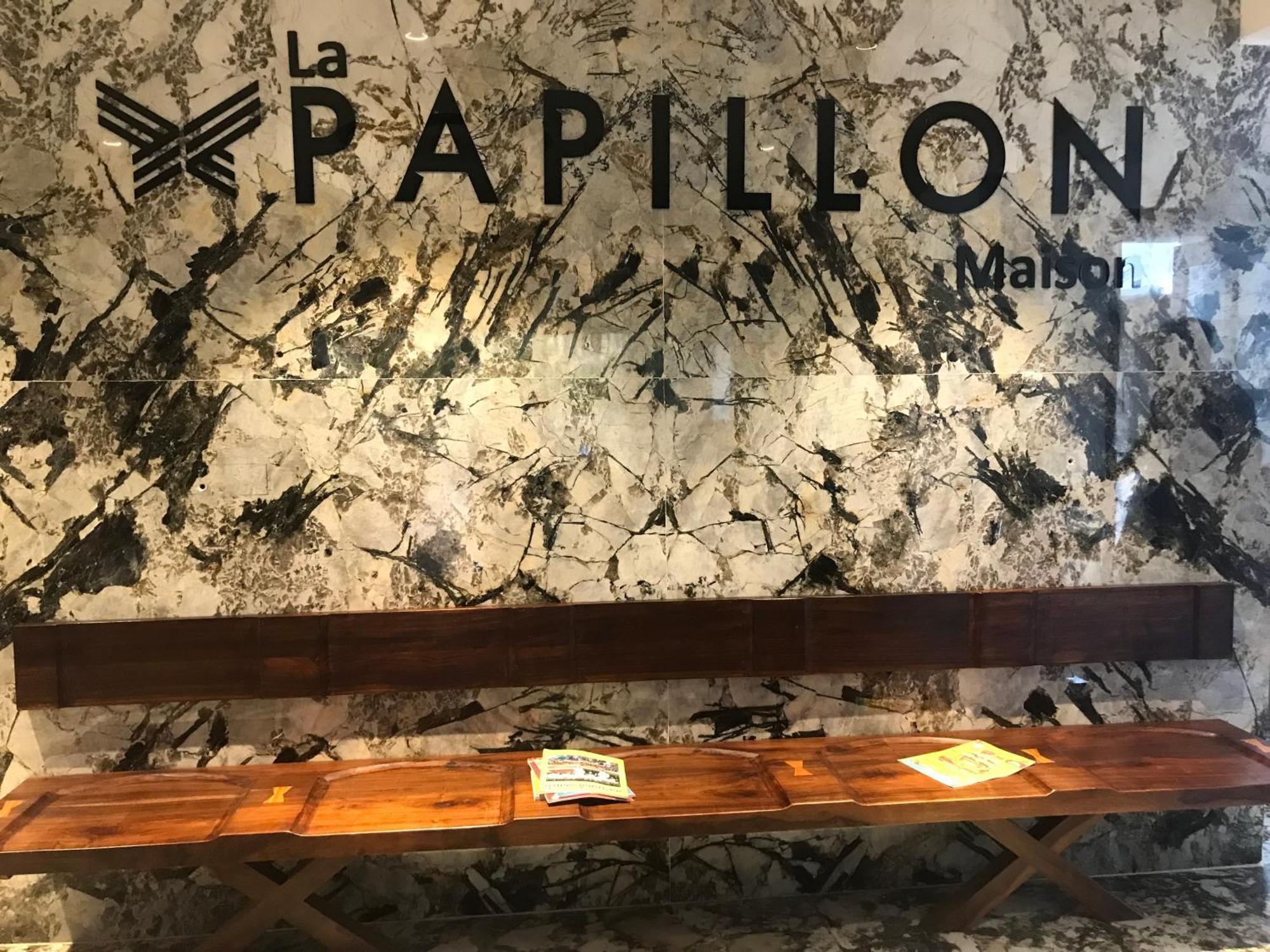 La Papillon Maison Pondicherry Bagian luar foto